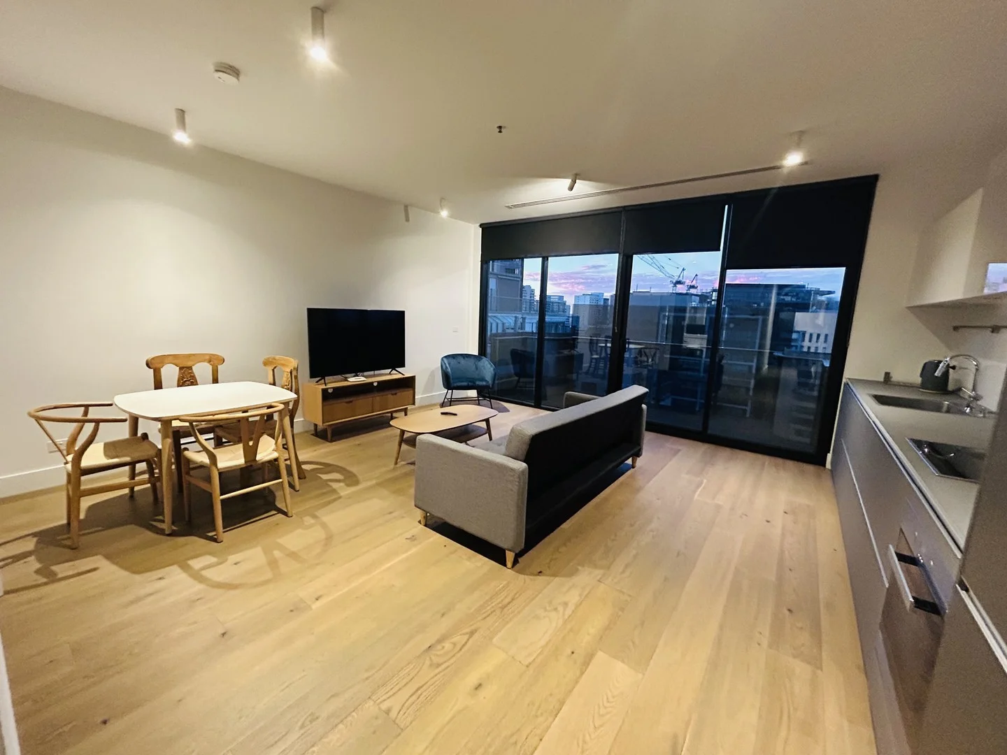 1203/14 Queens Road, Melbourne VIC 3004