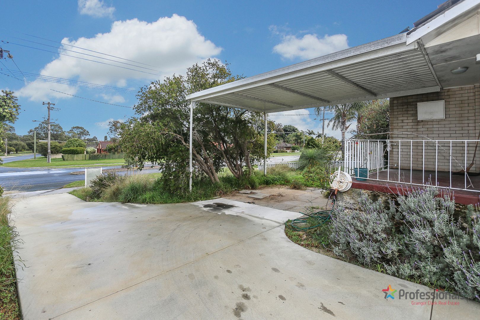 18 Girrawheen Avenue, Girrawheen WA 6064, Image 1