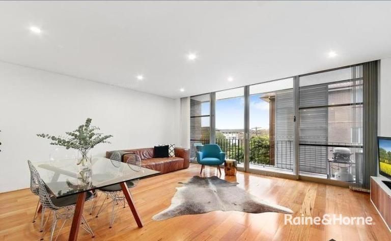 2 bedrooms Apartment / Unit / Flat in 202/1-7 Waratah Avenue RANDWICK NSW, 2031
