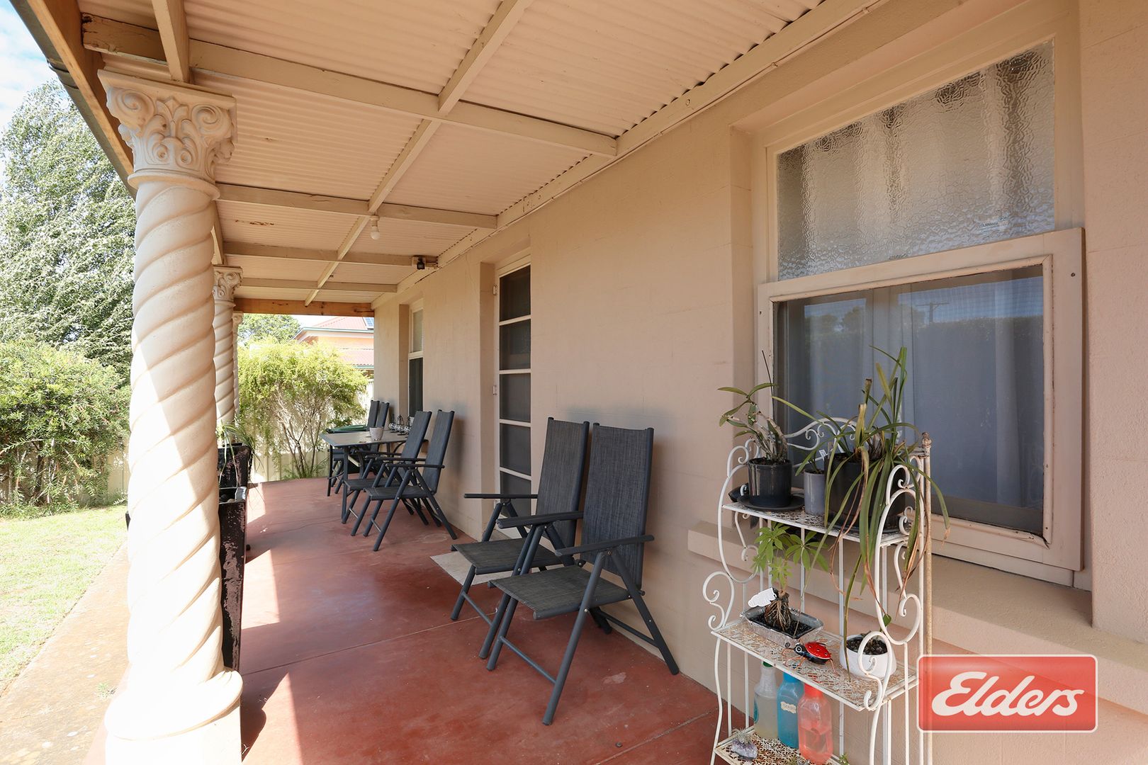 16 Davies Street, Willaston SA 5118, Image 2