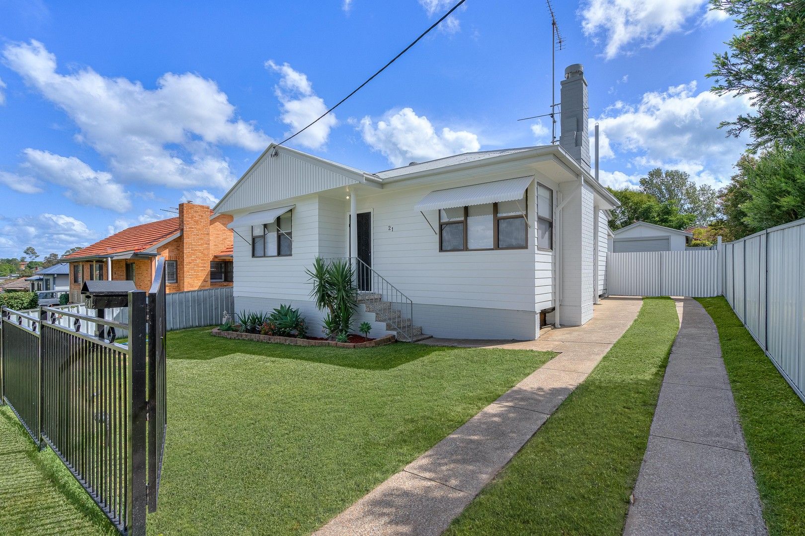 21 Second Avenue, Rutherford NSW 2320, Image 0