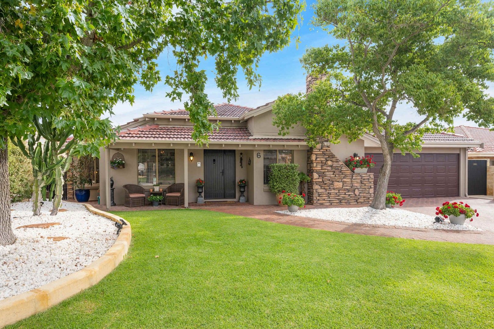 6 Quirk Dale, Winthrop WA 6150, Image 0