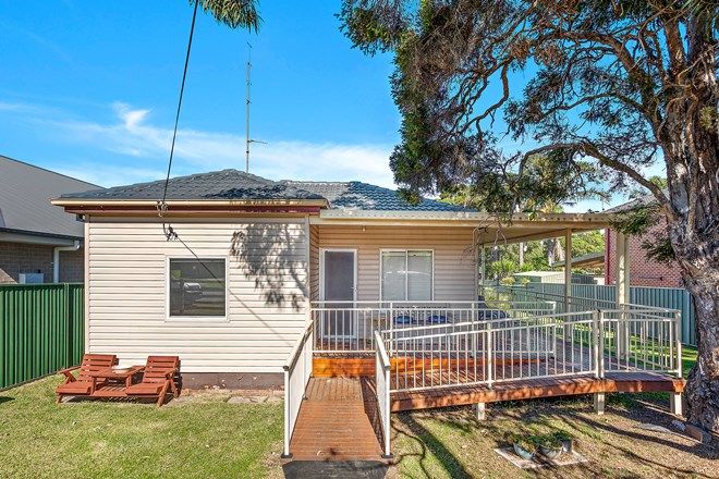 Picture of 101 Fisher Street, OAK FLATS NSW 2529