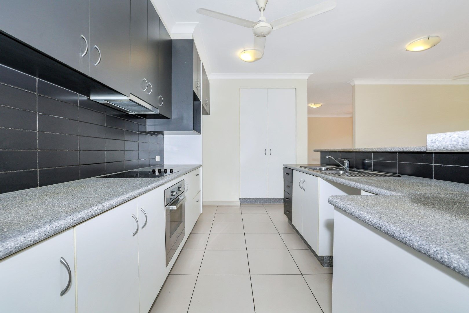 52 Mirrakma Crescent, Lyons NT 0810, Image 2