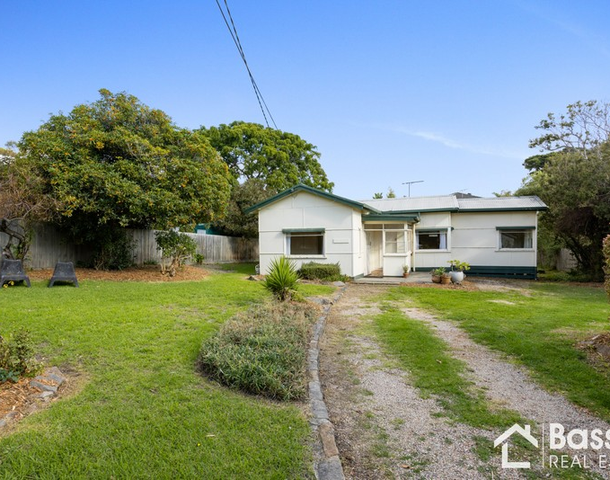 12 Bartels Street, Mccrae VIC 3938