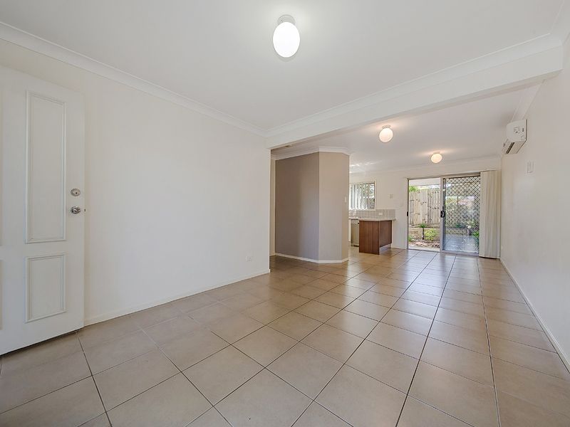 06/16 BLUEBIRD AVENUE, Ellen Grove QLD 4078, Image 2