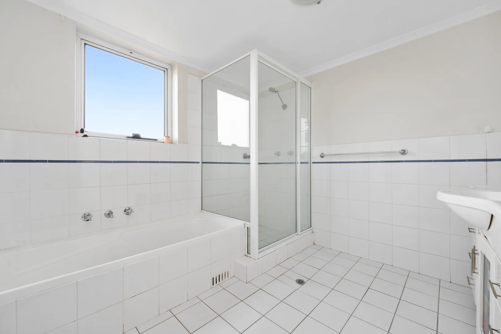 Additional image 7 of 604/1-7 Gloucester Place, Kensington NSW 2033