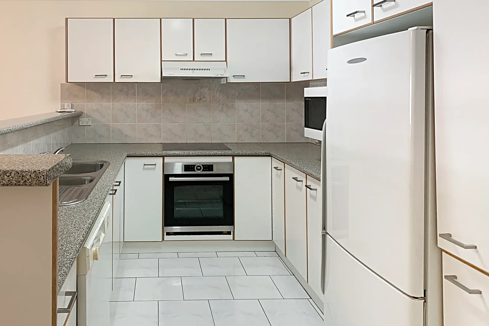 Additional image 2 of 610/674-678 Old Princes Highway, Sutherland NSW 2232