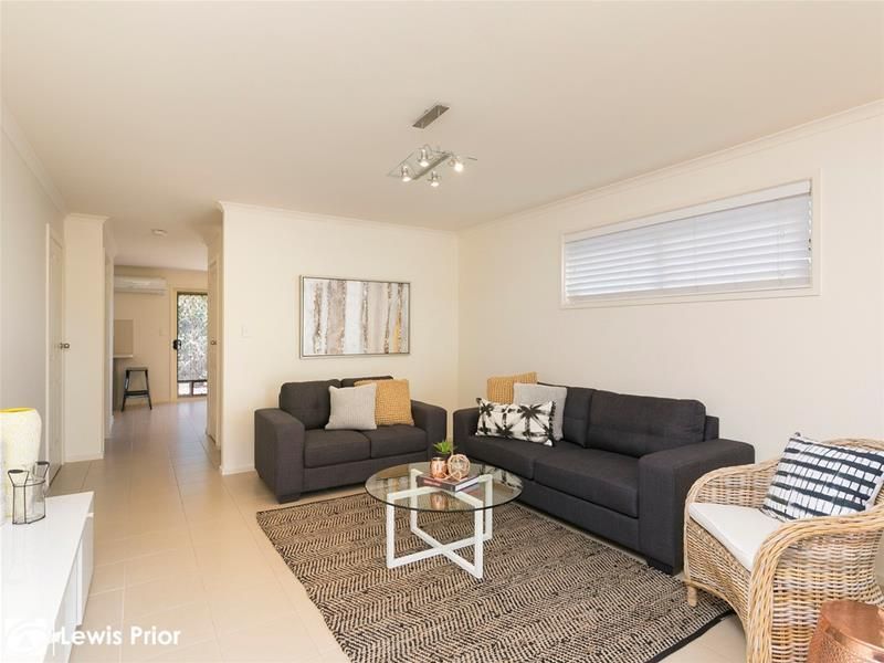 21 Moreland Avenue, Mitchell Park SA 5043, Image 2