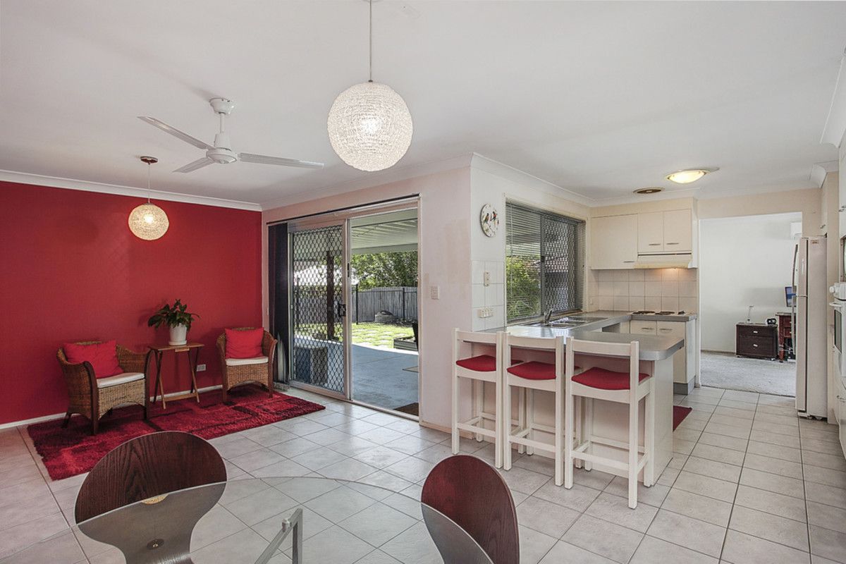 3 Woolmere Street, Carrara QLD 4211, Image 2