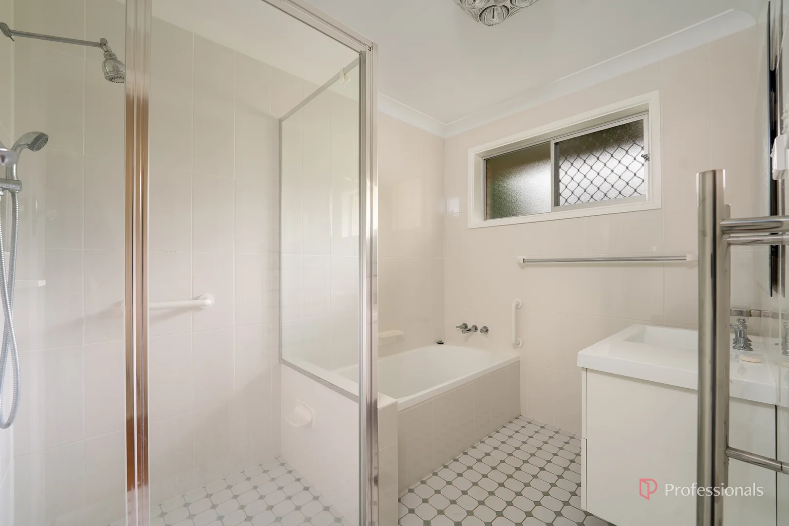 Additional image 4 of 13 High Street, Armidale NSW 2350