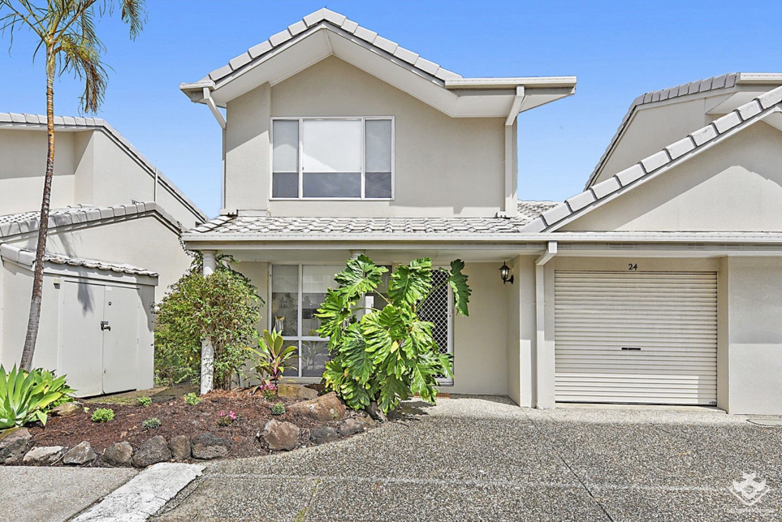 2 bedrooms Townhouse in 24/300 Cottesloe Drive MERMAID WATERS QLD, 4218