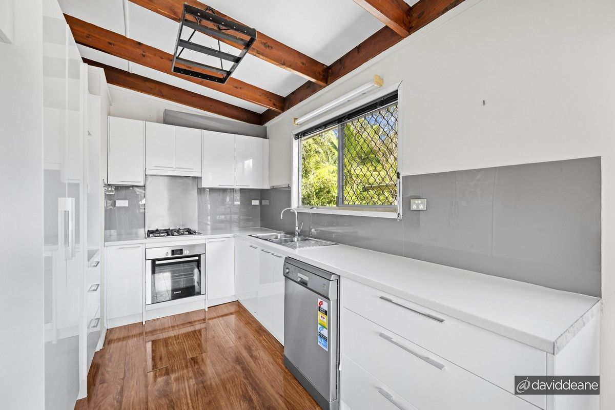 63 Nanbaree Drive, Bray Park QLD 4500, Image 2