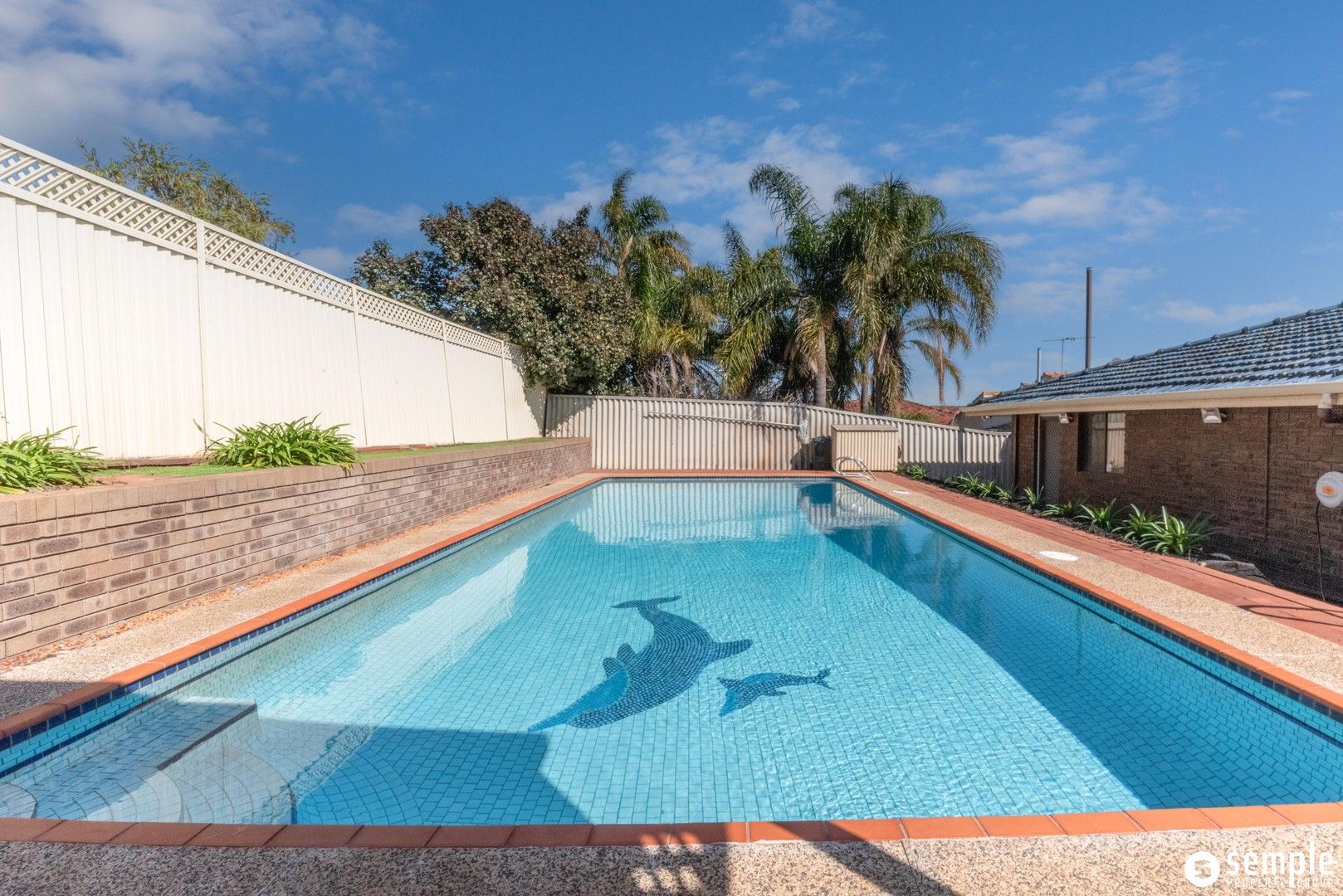 3 bedrooms House in 17 Galian Way SPEARWOOD WA, 6163