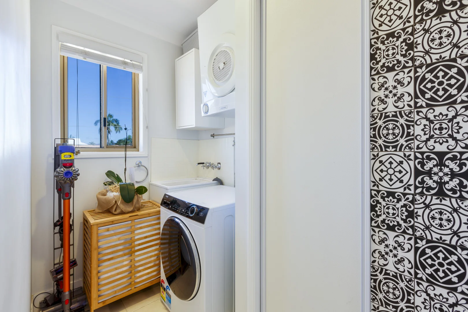 Additional image 11 of 2/23 Miami Shore Parade, Miami QLD 4220