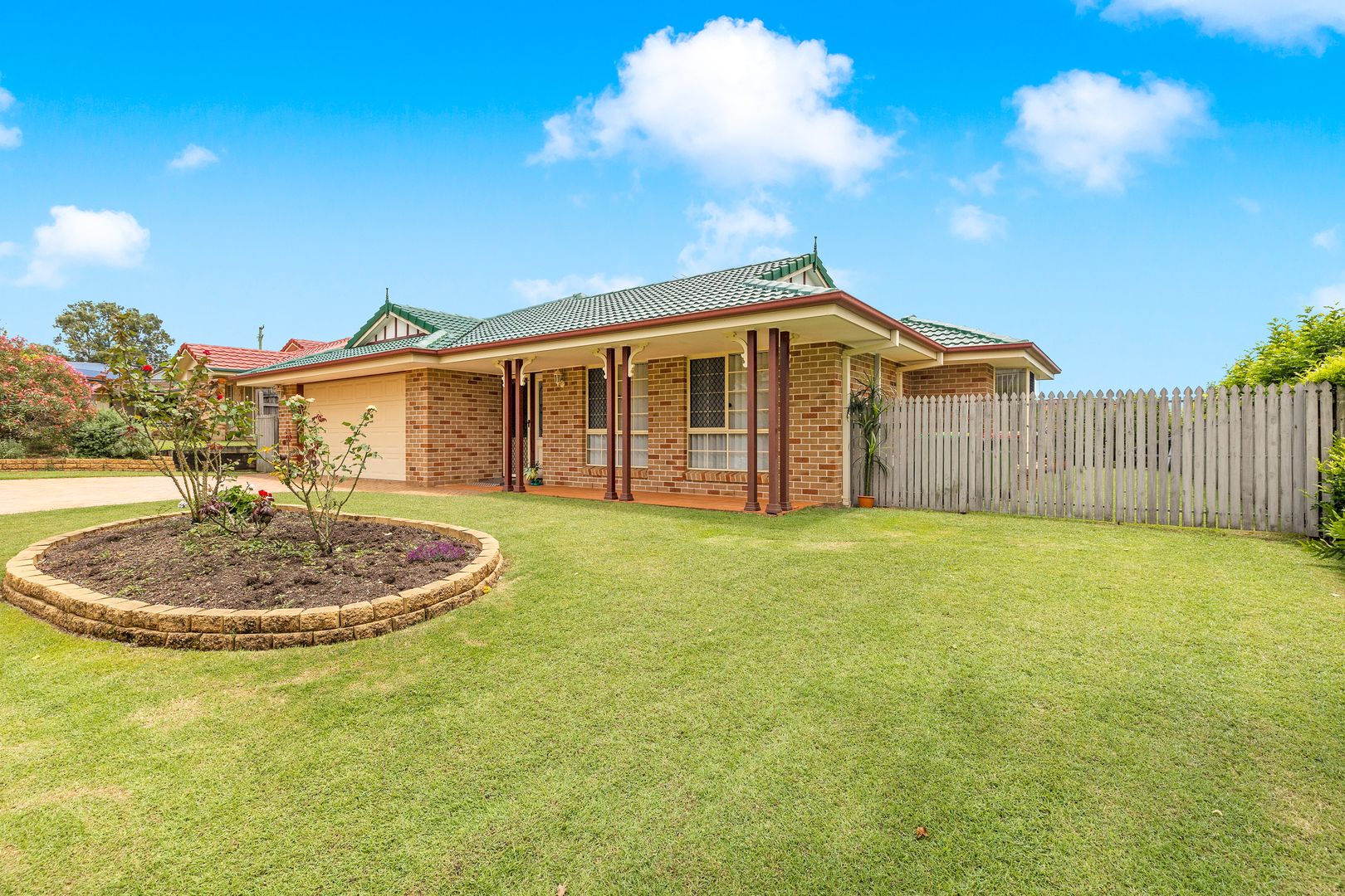 11 Victory Place, Birkdale QLD 4159, Image 1