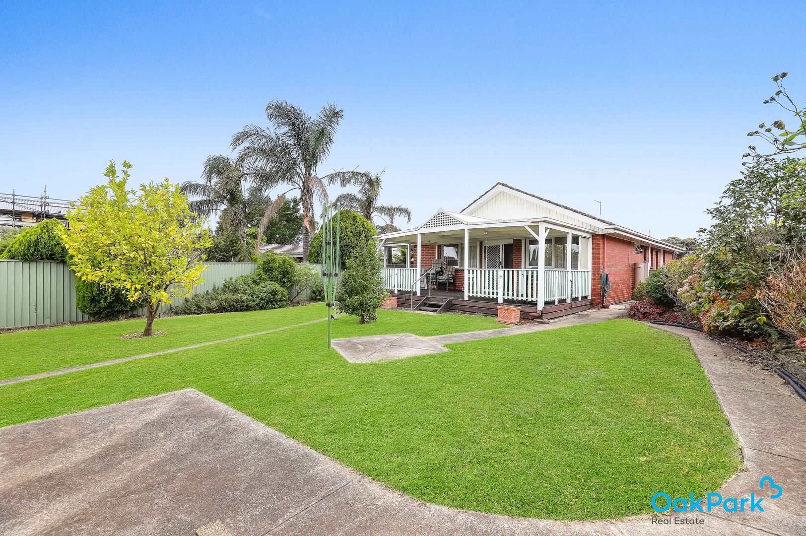 8 Flannery Court, Oak Park VIC 3046, Image 1