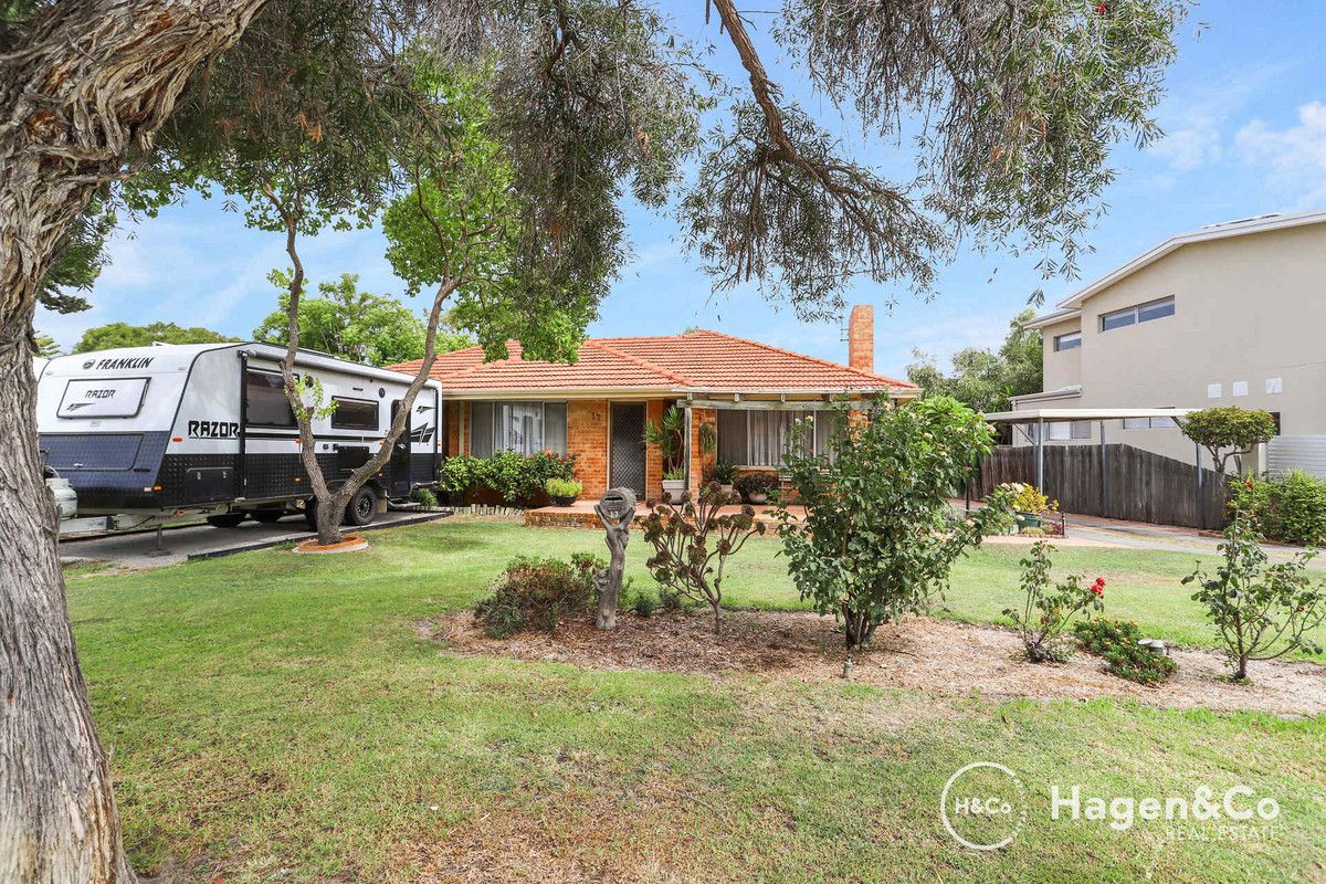 17 Hakea Road, Woodlands WA 6018, Image 0