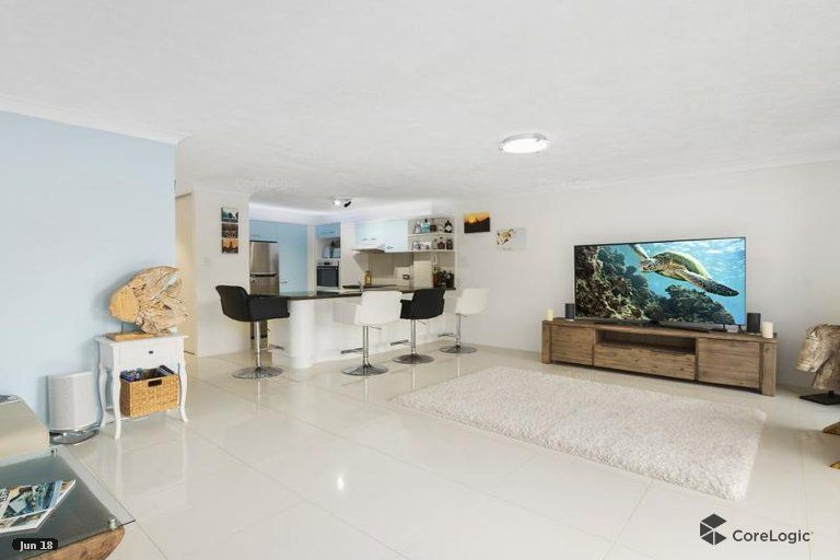 2 bedrooms Apartment / Unit / Flat in 22/9 Ocean Street COOLANGATTA QLD, 4225