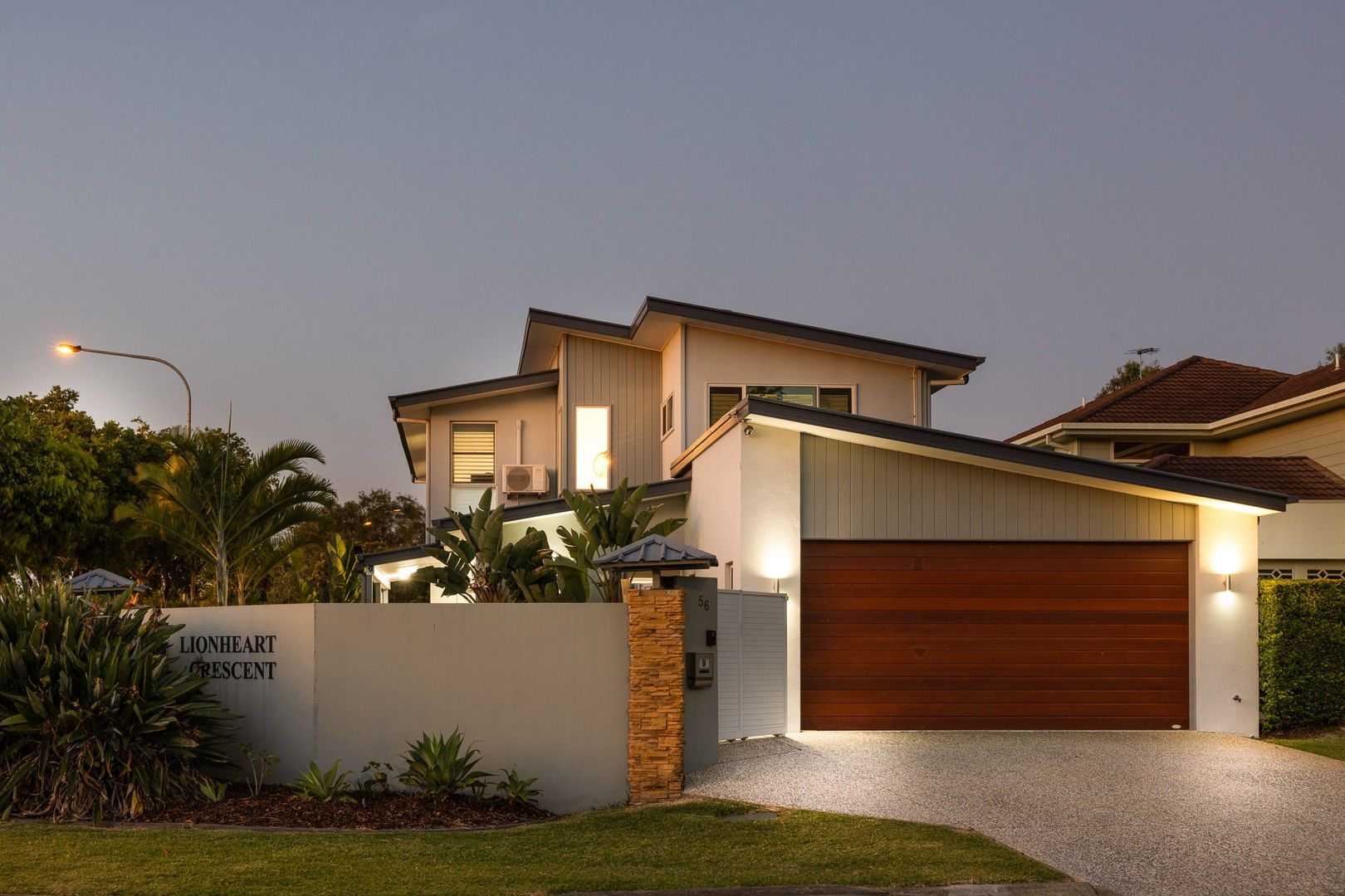 4 bedrooms House in 56 Lionheart Crescent NEWPORT QLD, 4020