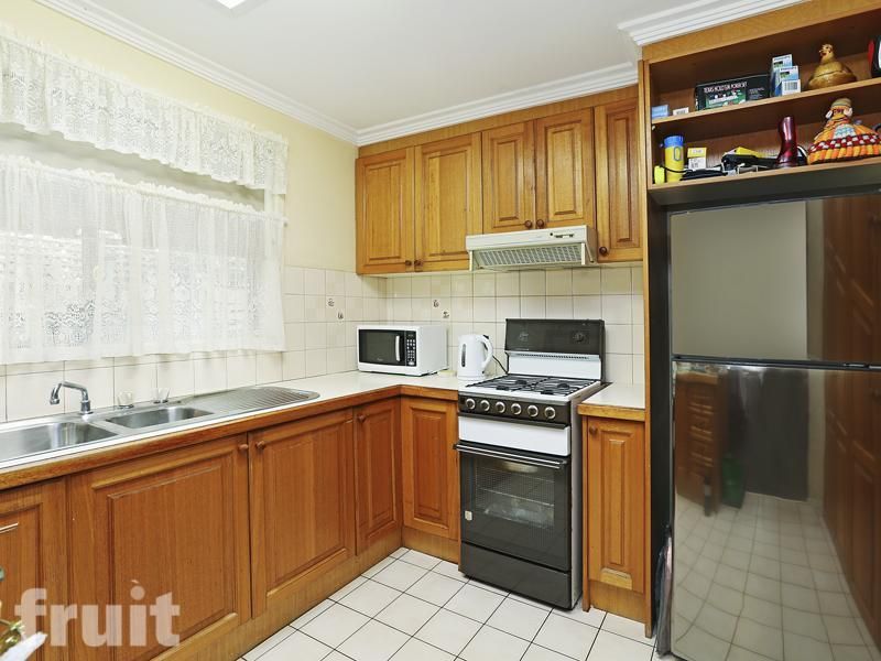 1/200 Autumn Street, GEELONG WEST VIC 3218, Image 2