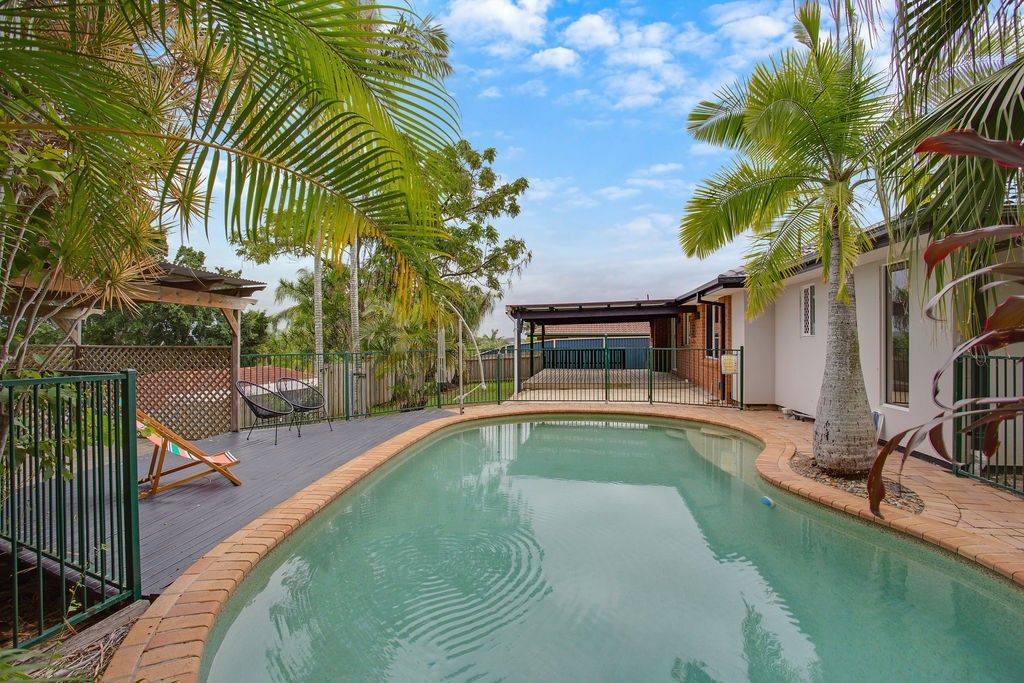 29 Explorers Way, Worongary QLD 4213, Image 0