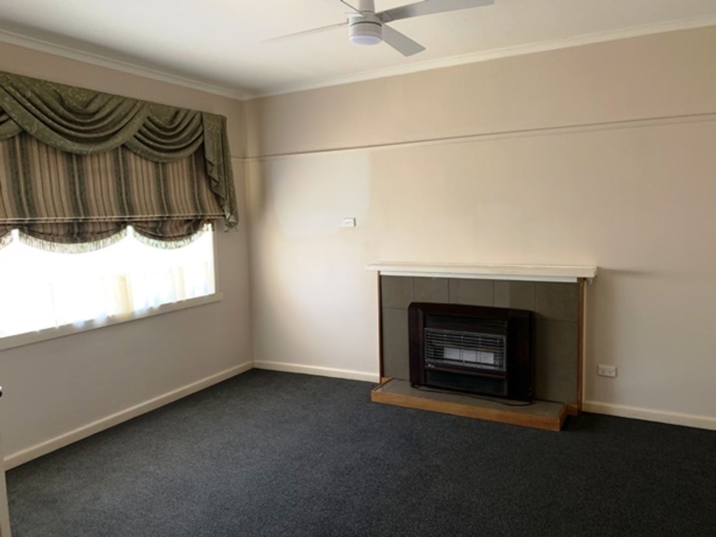 10 Butterworth Street, Swan Hill VIC 3585, Image 2