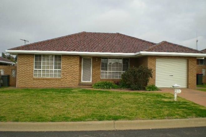 Picture of 2/9 Ken Payne Place, PARKES NSW 2870