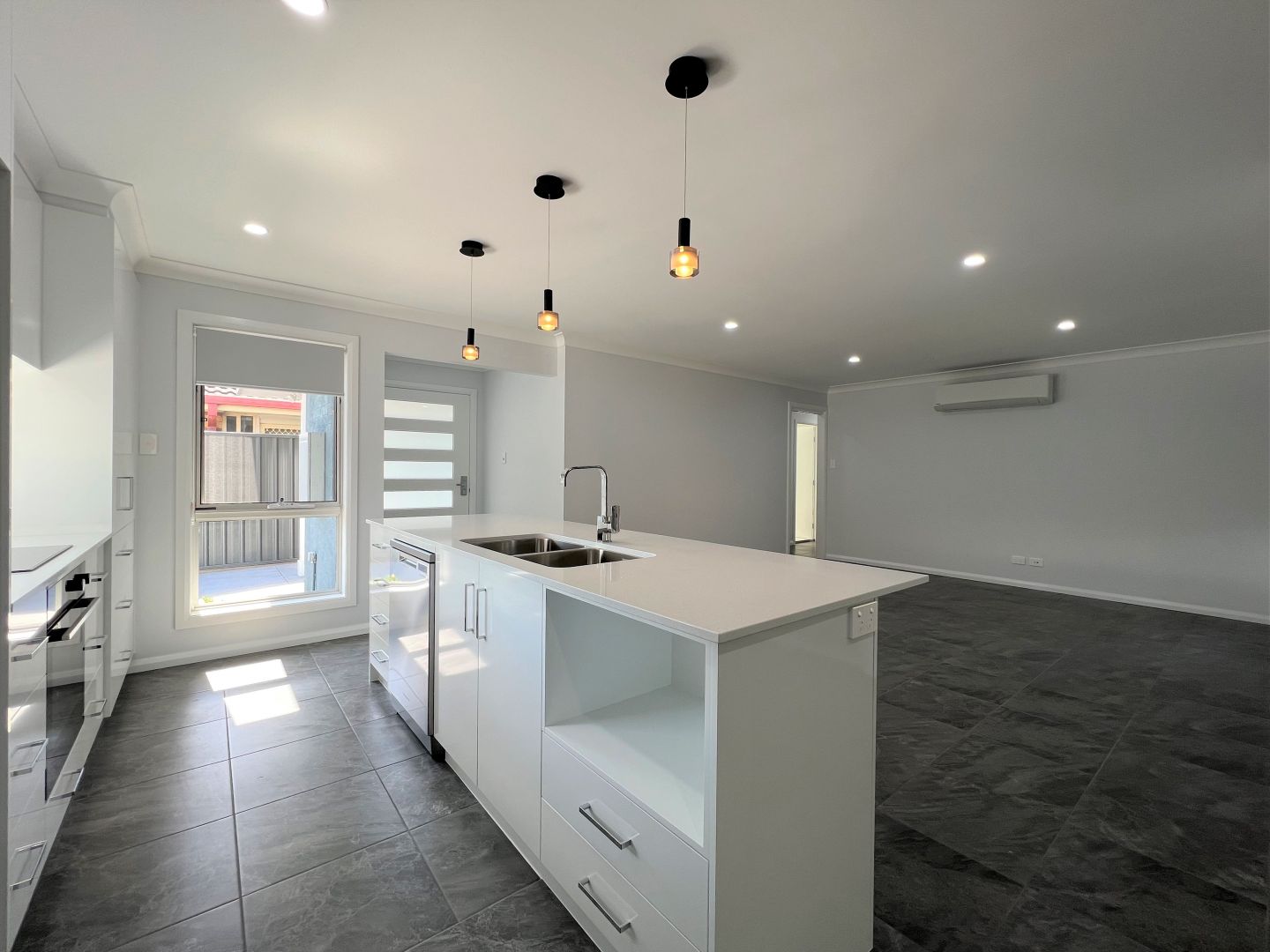 20b Crossingham Street, Canton Beach NSW 2263 House For Rent 600