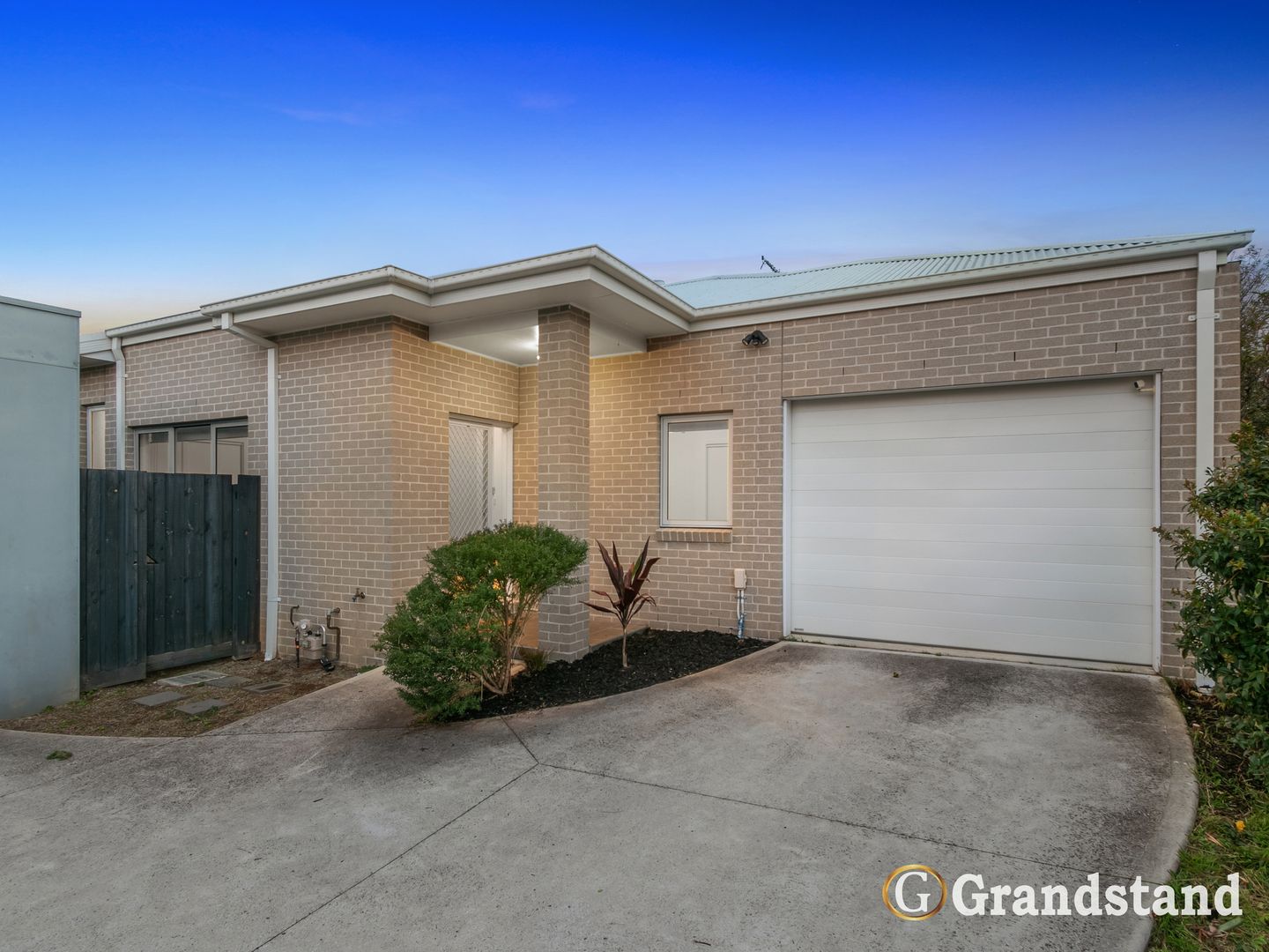 2/2 LEAGH COURT, Scoresby VIC 3179, Image 1