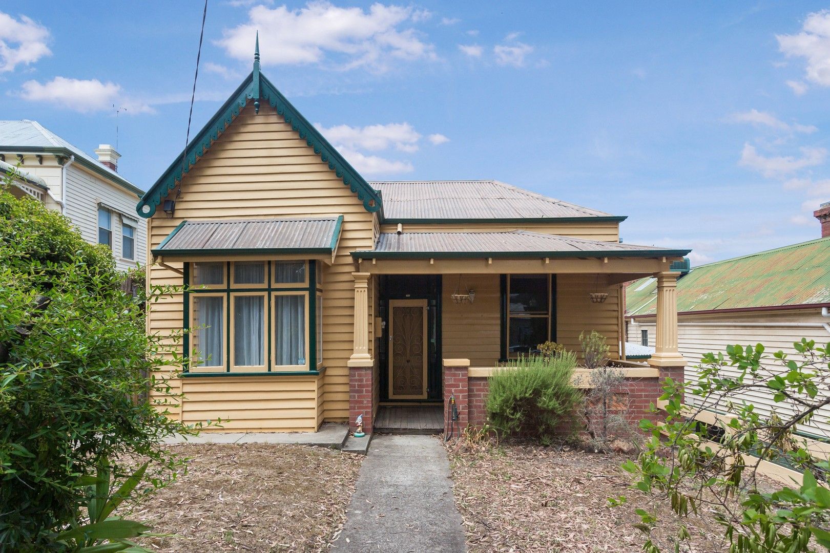 77 Rowan Street, Bendigo VIC 3550 House For Rent Domain