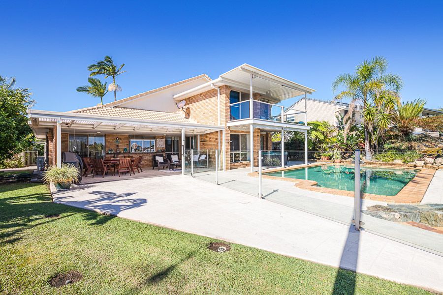 6 Port Drive, Banksia Beach QLD 4507, Image 2