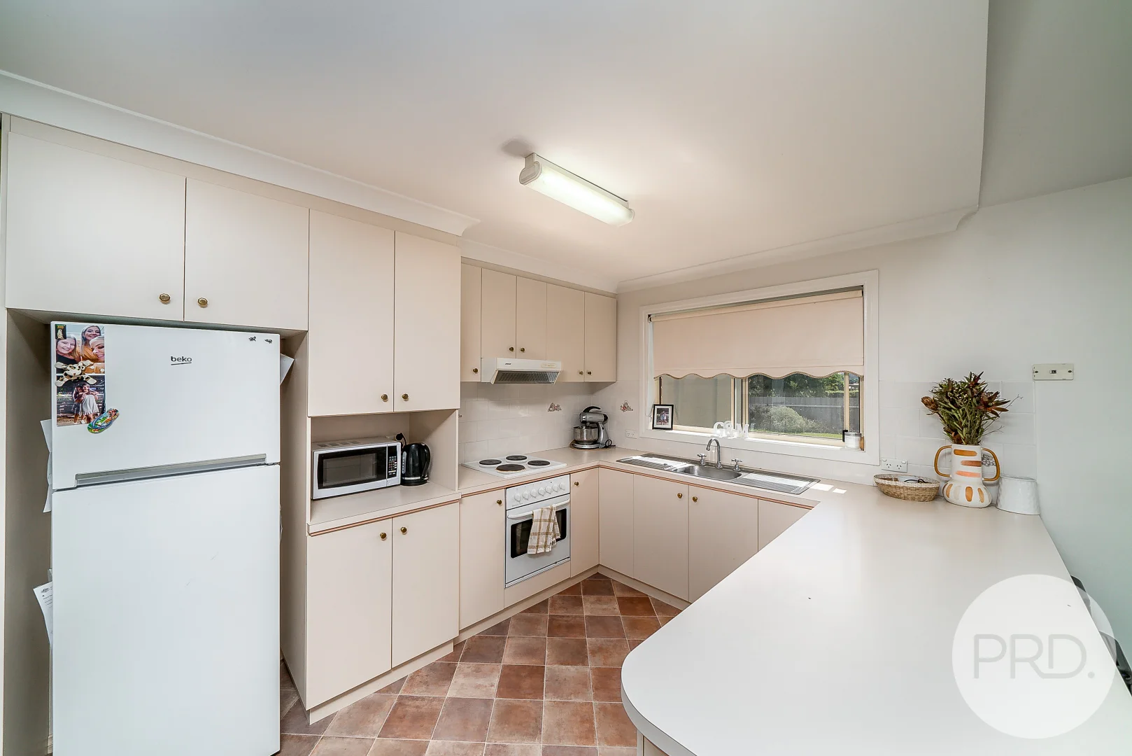 Additional image 3 of 28 Kaldari Cres, Glenfield Park NSW 2650