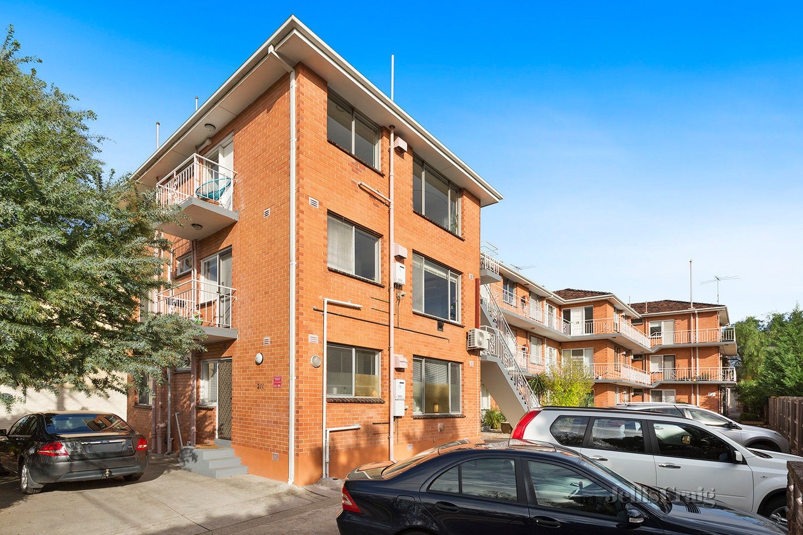 8/211 Gold Street, Clifton Hill Property History & Address Research Domain