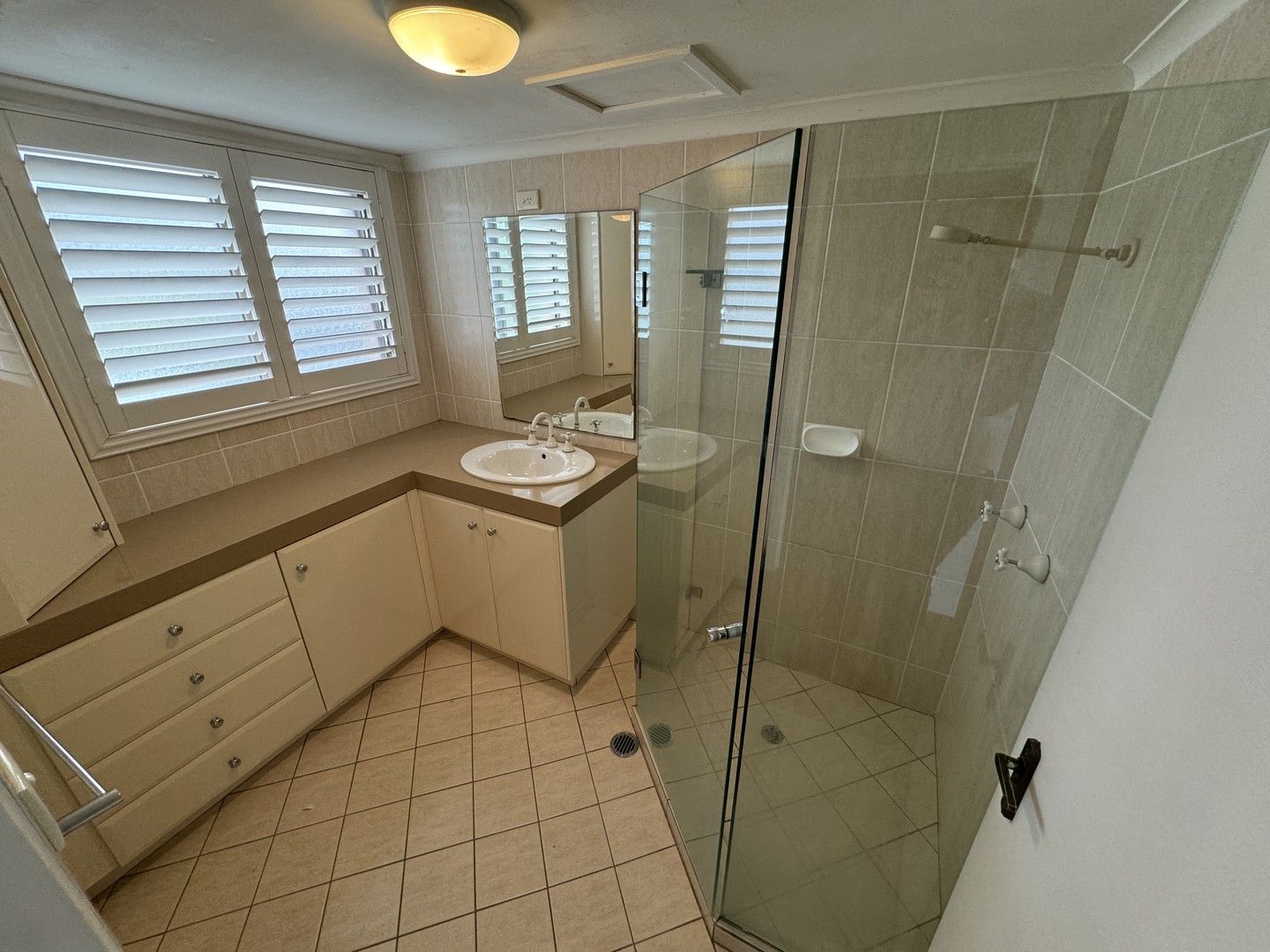 2 bedrooms Apartment / Unit / Flat in 10/12 Keira Street WOLLONGONG NSW, 2500