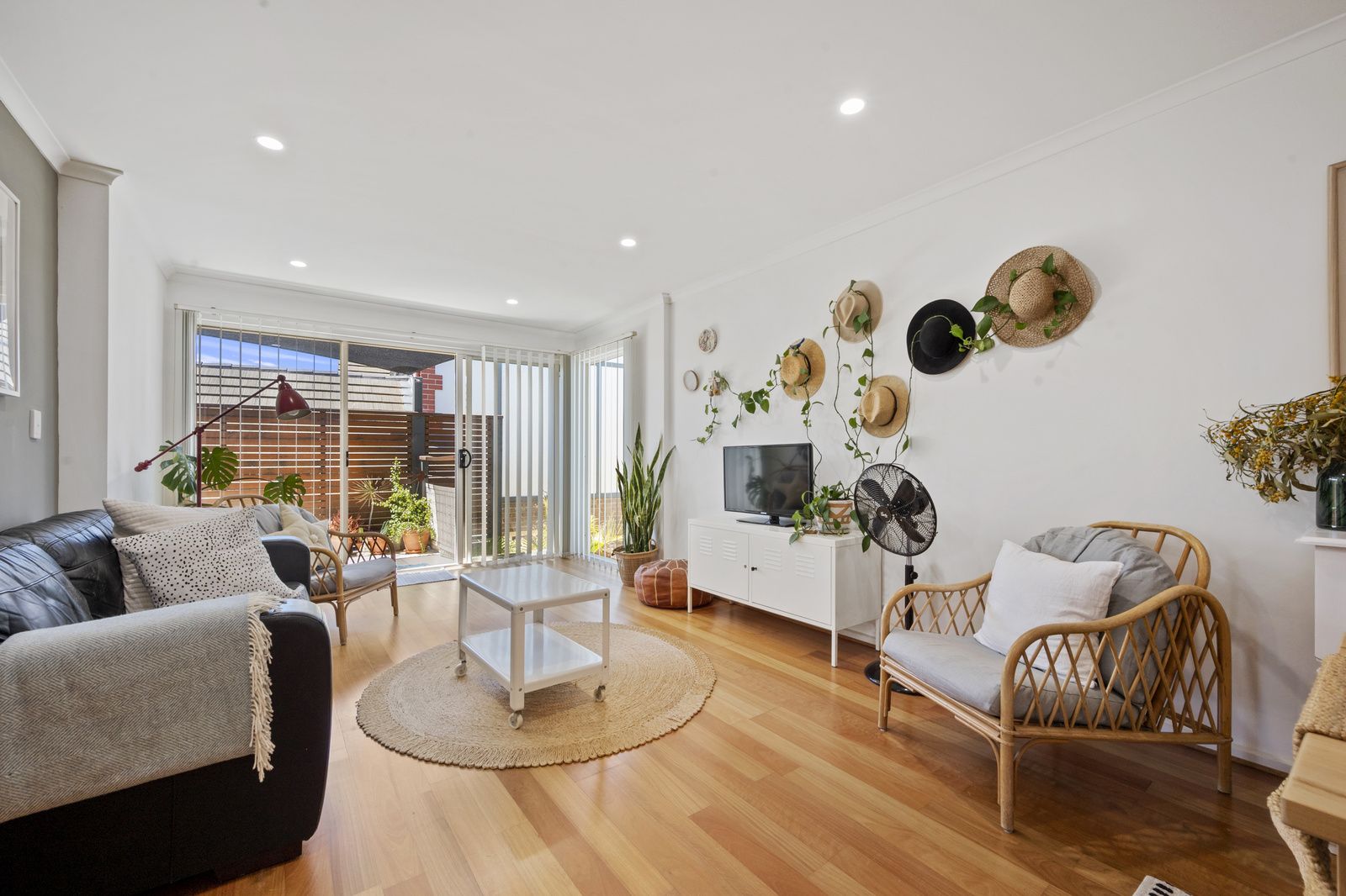 5/74 Military Road, Tennyson SA 5022 Apartment For Rent Domain