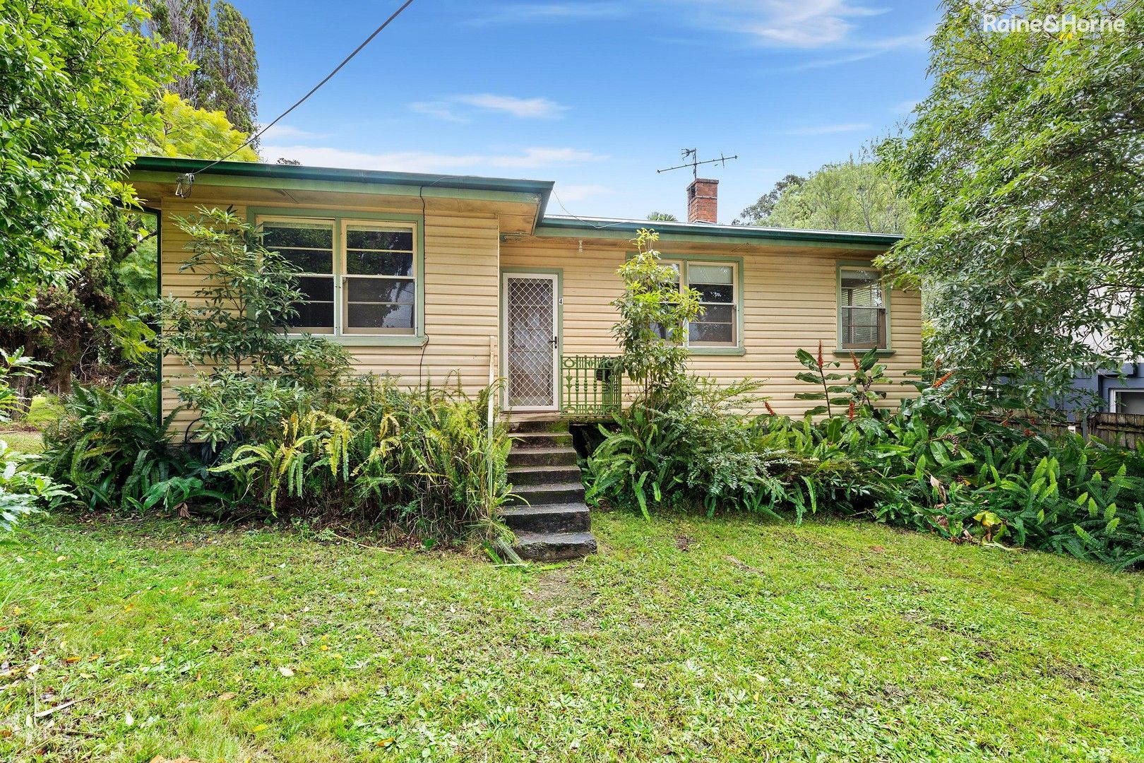 4 Calton Road, Batehaven NSW 2536, Image 0