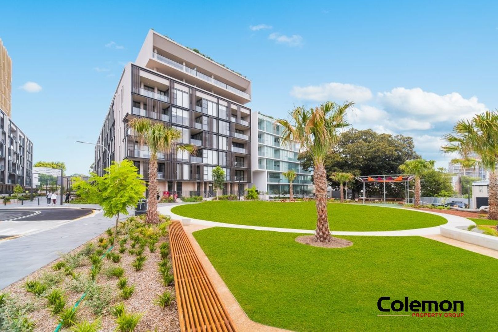 2 bedrooms Apartment / Unit / Flat in 2115/6 Kingsborough Way ZETLAND NSW, 2017