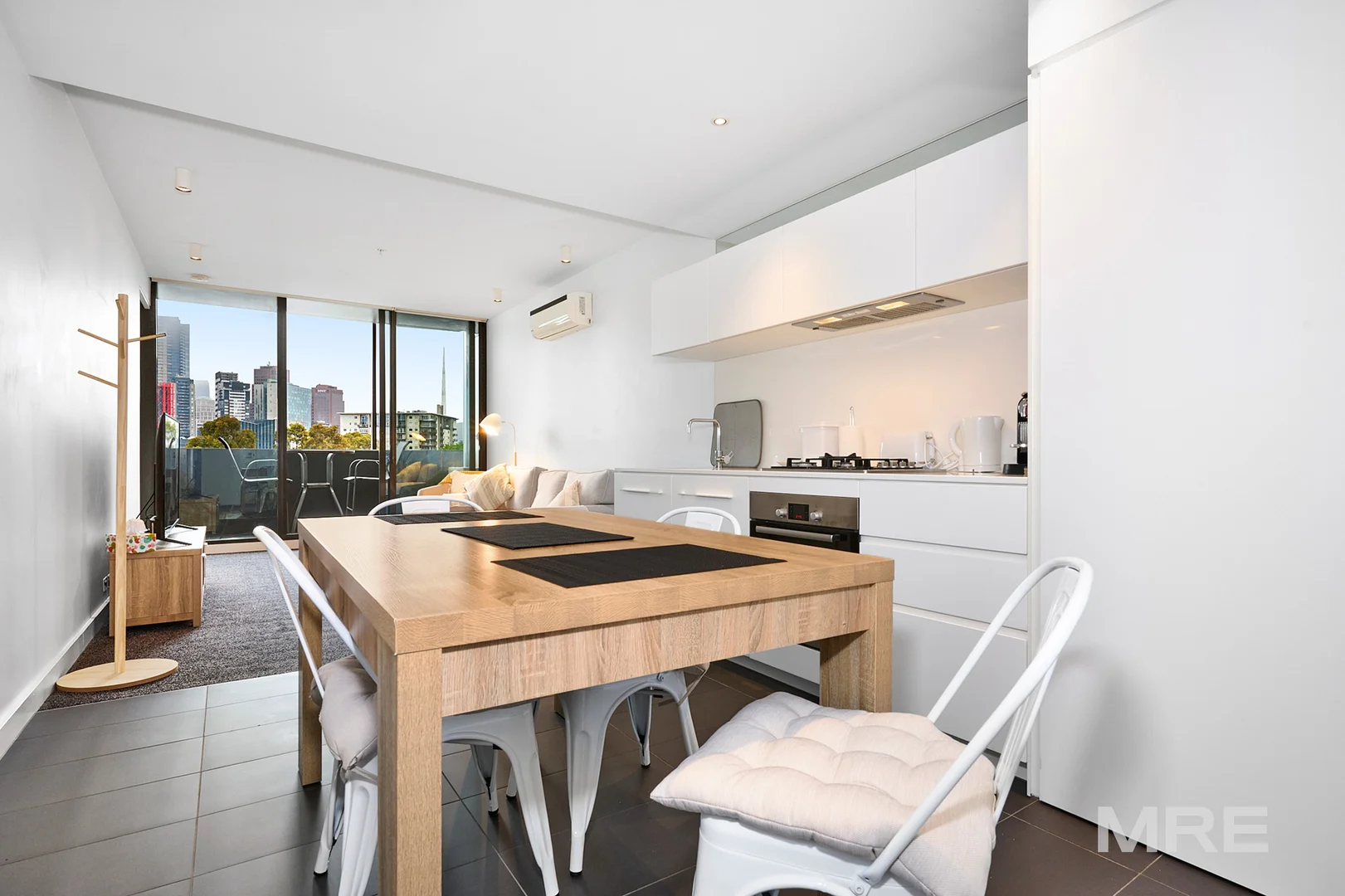 Additional image 2 of 403/39 Coventry Street, Southbank VIC 3006