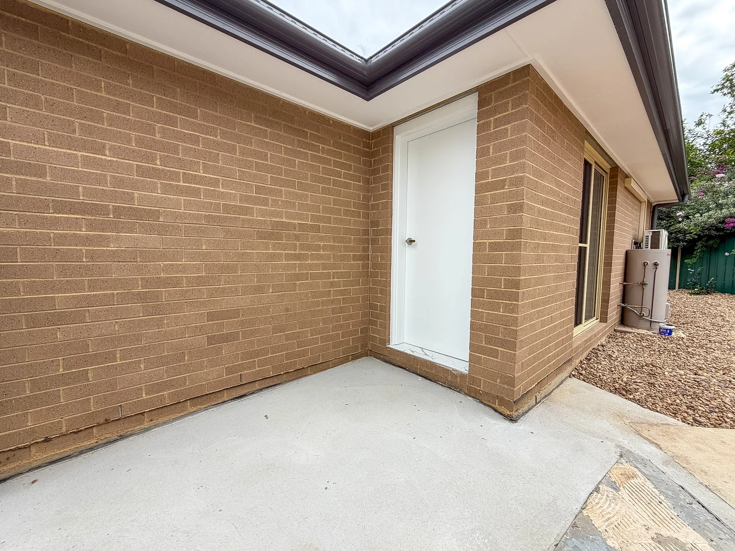 Additional image 6 of 4a Page Close, Minto NSW 2566