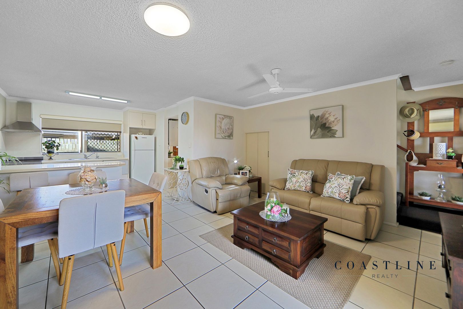 2/108 Woongarra Scenic Drive, Bargara QLD 4670, Image 2