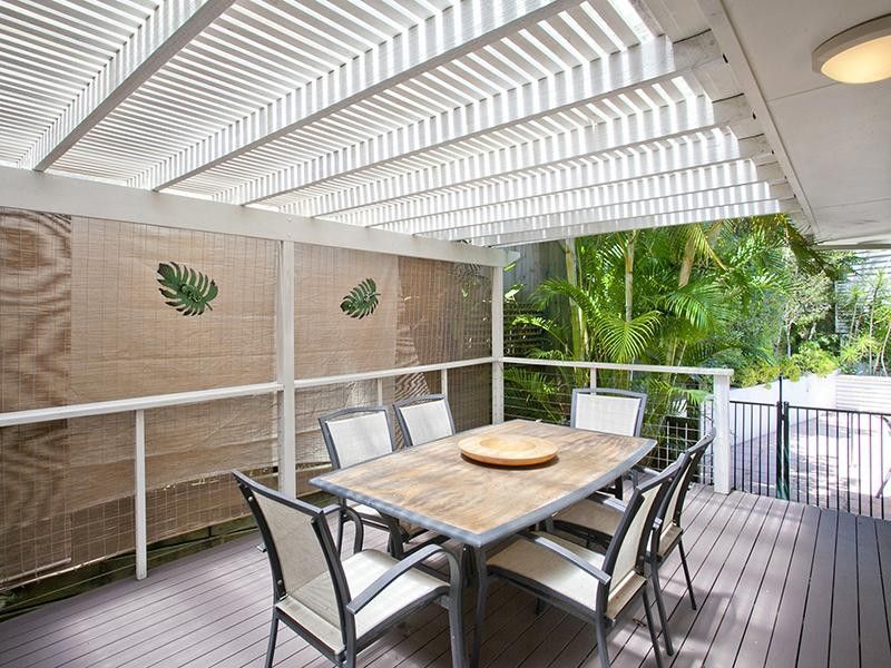 4 Warana Street, Noosa Heads QLD 4567, Image 2