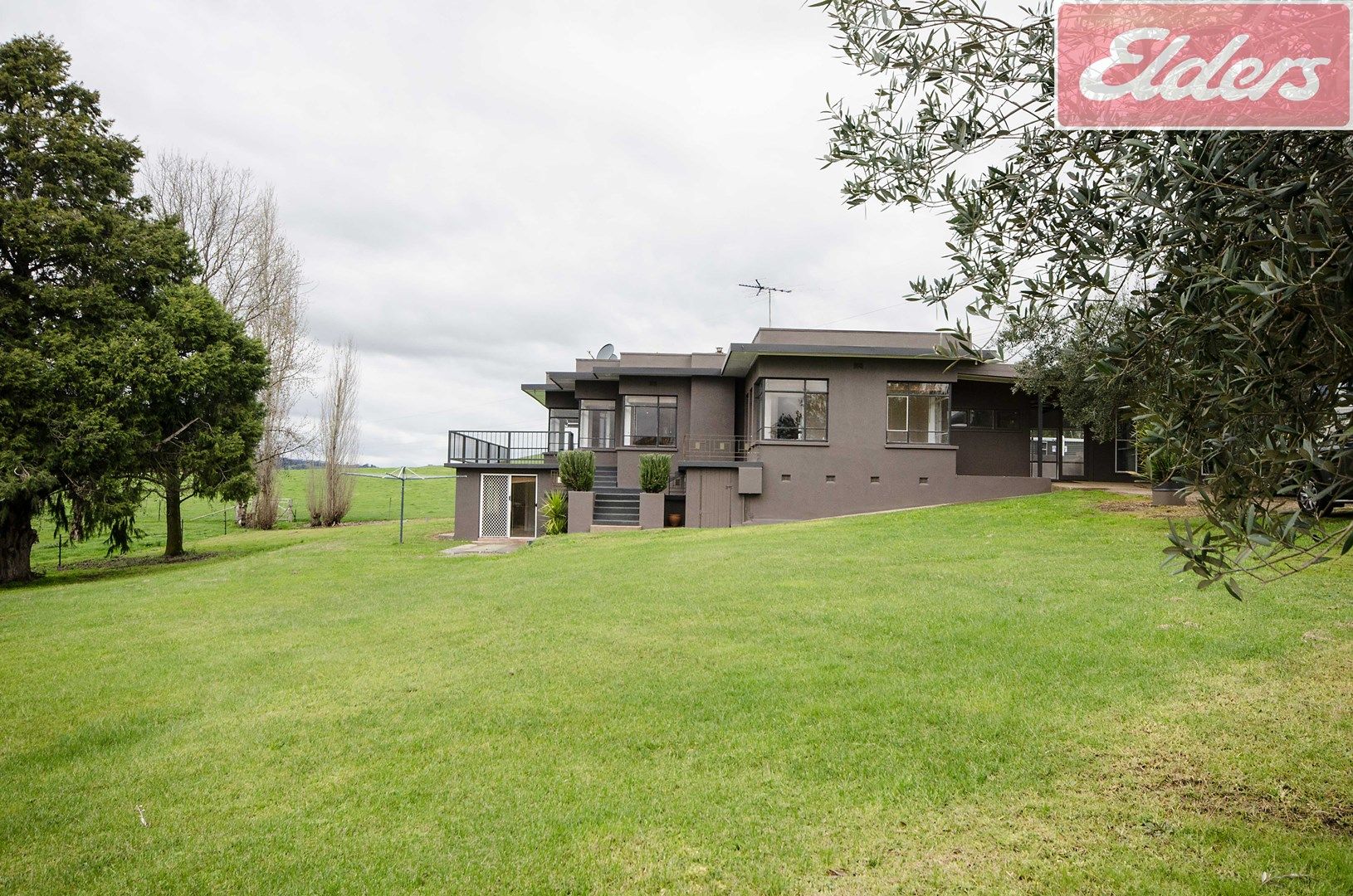 4902 Kiewa Valley Highway, Dederang VIC 3691, Image 0