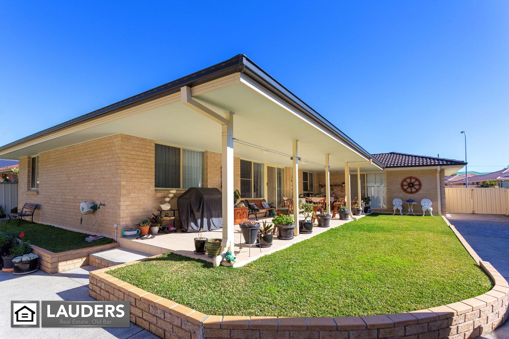 17 Ivy Crescent, Old Bar NSW 2430, Image 0