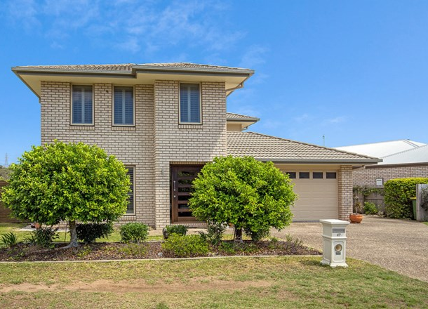 47 Hawkesbury Avenue, Pacific Pines QLD 4211
