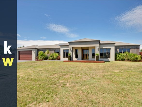 14 Easterly Drive, Traralgon VIC 3844