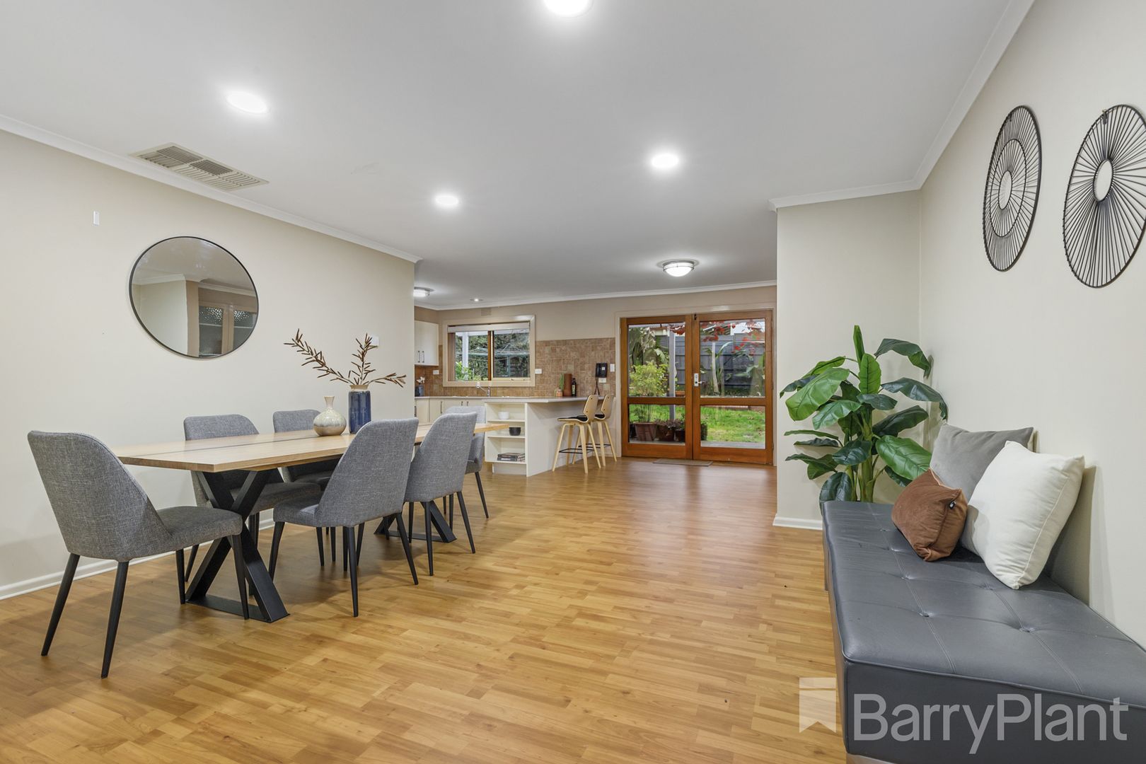 17 Trist Street, Watsonia North VIC 3087, Image 2