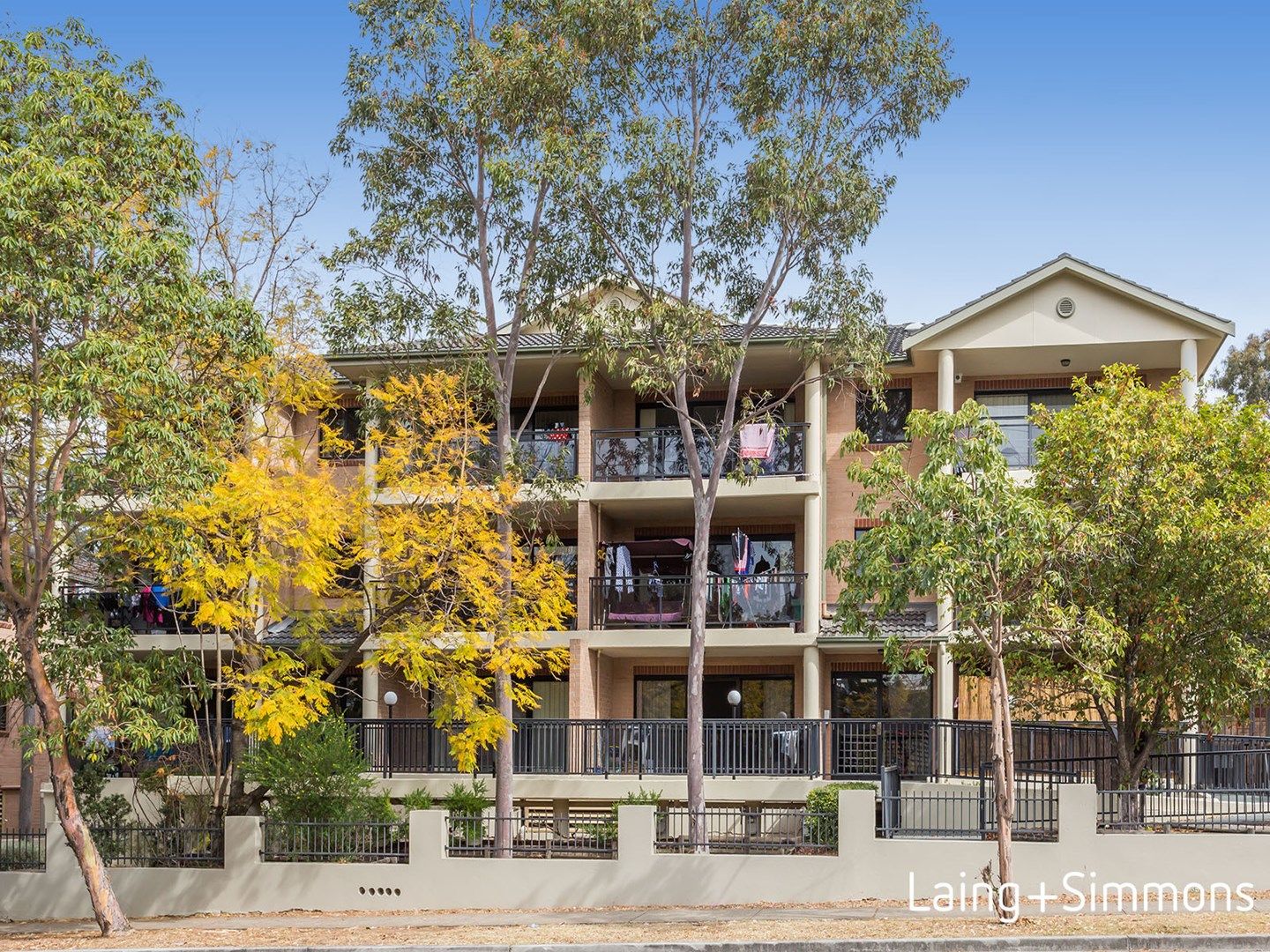 2/8-12 Alexandra Avenue, Westmead NSW 2145, Image 0