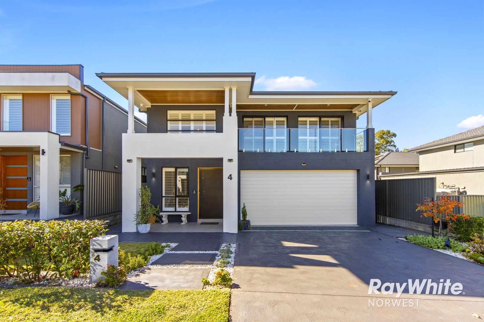 4 Braeburn Crescent, Stanhope Gardens NSW 2768, Image 0