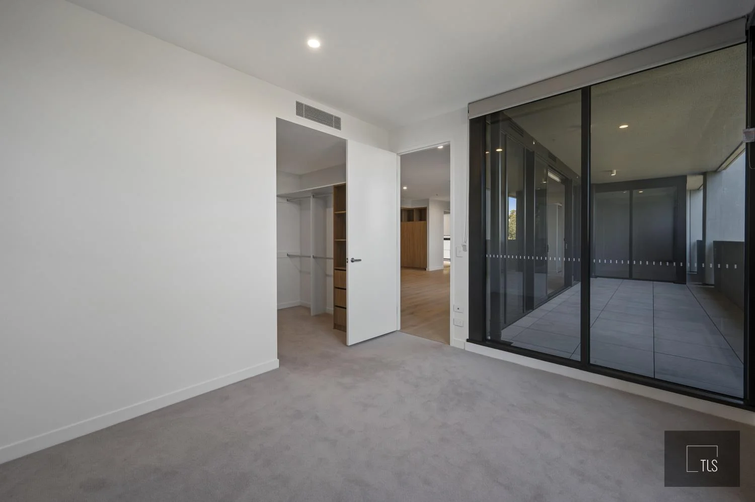 Additional image 6 of 33/62 Constitution Avenue, Parkes ACT 2600